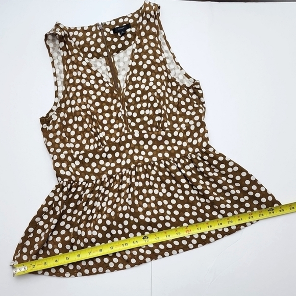 J. Crew Women's Jacquard Peplum Top Brown White Polka Dots Sleeveless Sz  10 - Picture 12 of 13